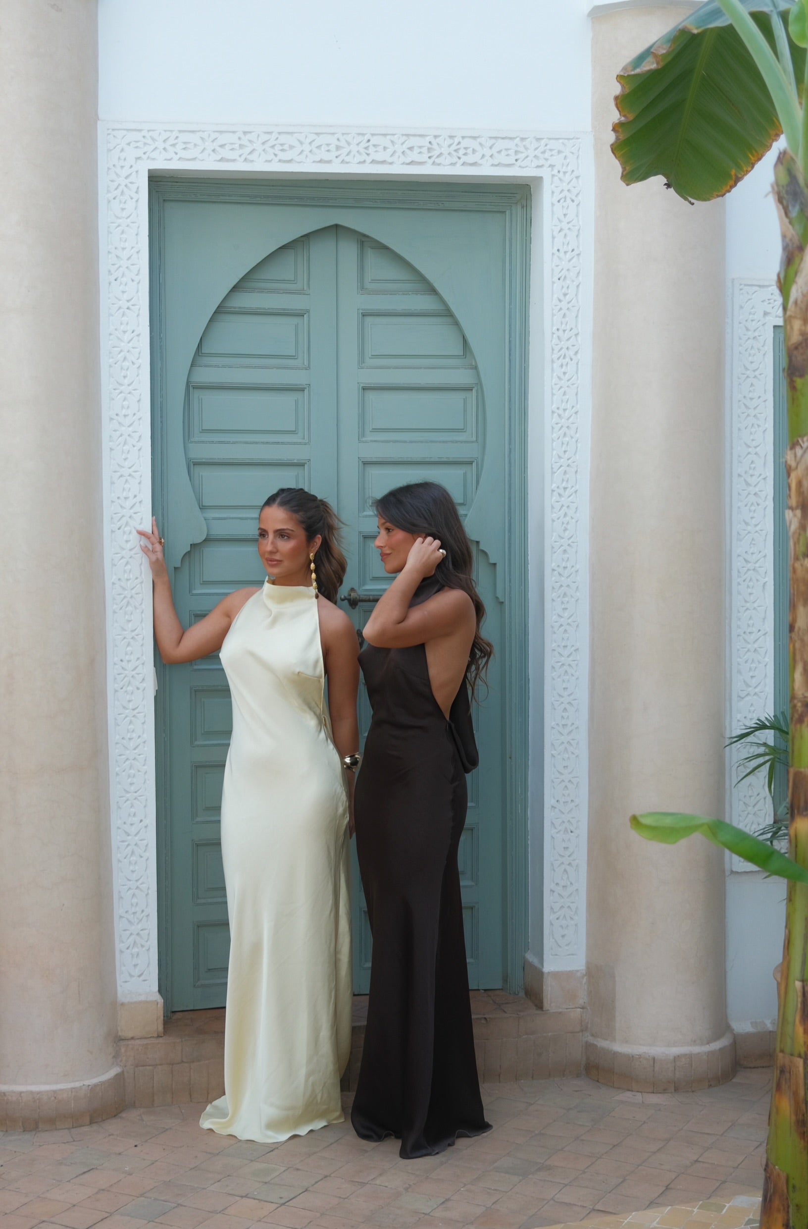 NOELI | ROBE COL MONTANT